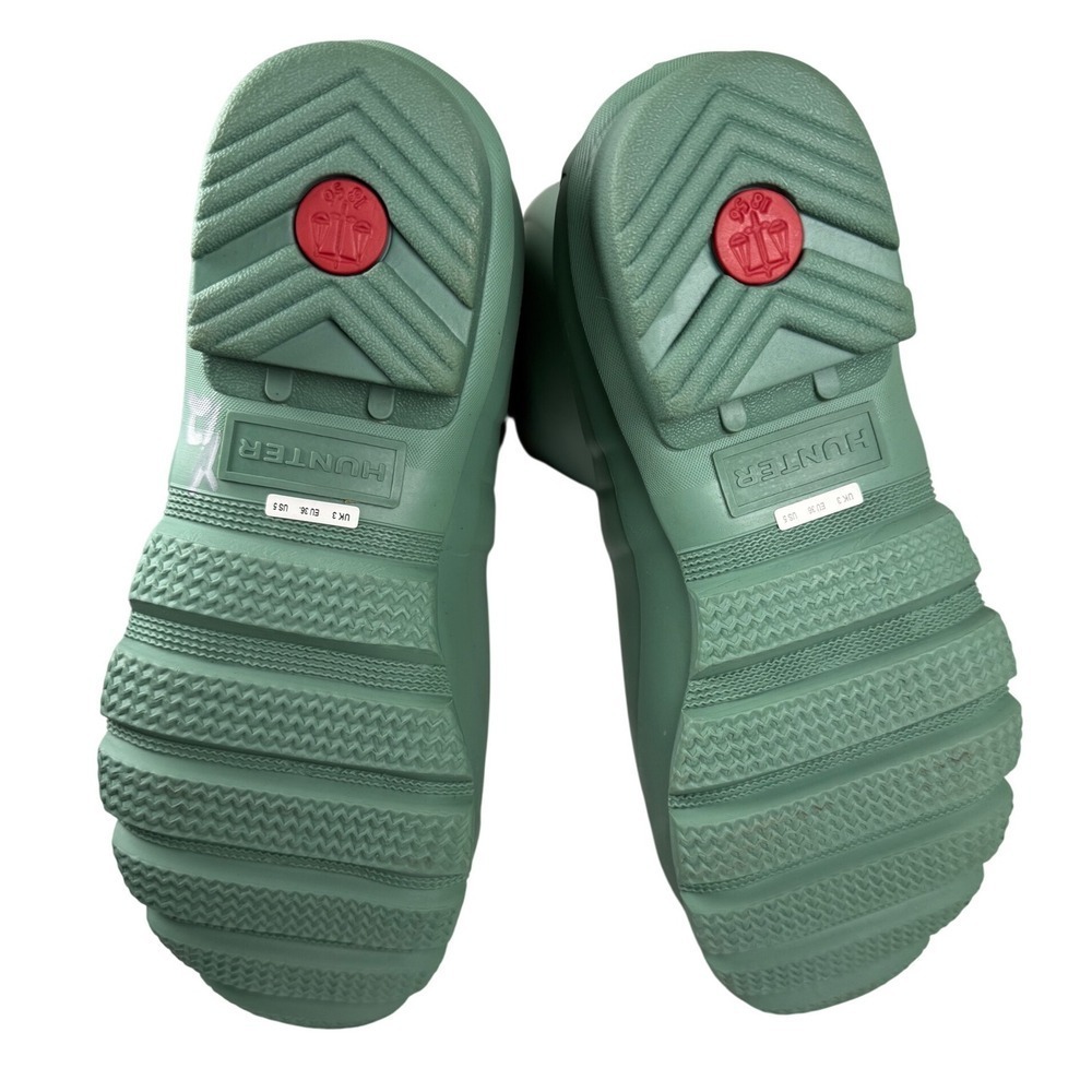 Hunter Original Tall Waterproof Rain Boots, Matte Sage, Size 5 - Picture 9 of 13